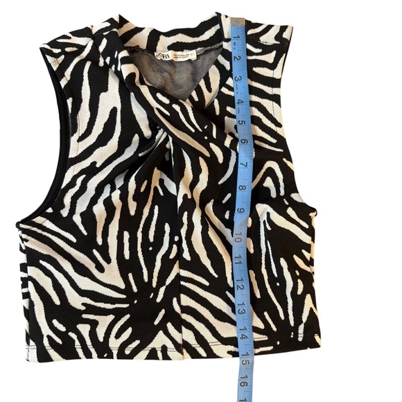 Zara zebra sleeveless crop top. Size Small. EUC. Adorable! - Picture 4 of 6